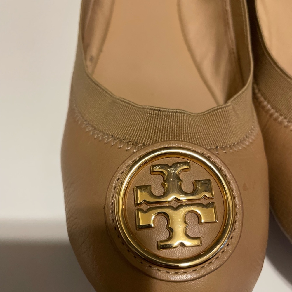 SOLD - Tory Burch Tan Leather Loafers with Medallion - Picture 9 of 10